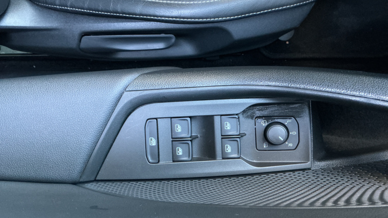 Skoda Octavia 2.0 TDI 150 SE L 5dr DSG Diesel Hatchback